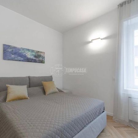 Milano: Incantevole Appartamento In Pieno Centro - Fancy Yellow Apartments Exteriör bild