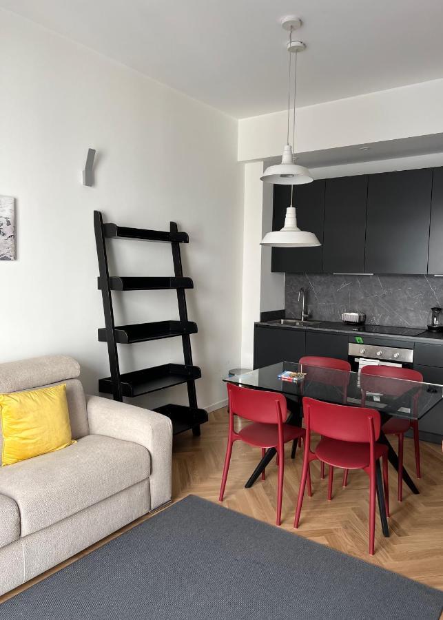 Milano: Incantevole Appartamento In Pieno Centro - Fancy Yellow Apartments Exteriör bild